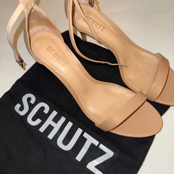 SCHUTZ Tan Heels Elegant and Stylish - Picture 1 of 7